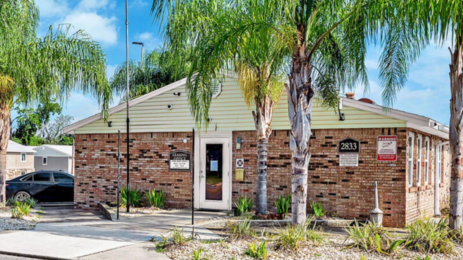 Settle into comfort at Berkley Pointe Settle into comfort at Berkley Pointe